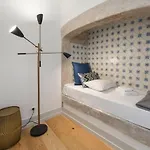Appartement Fancy Downtown By Lovelystay